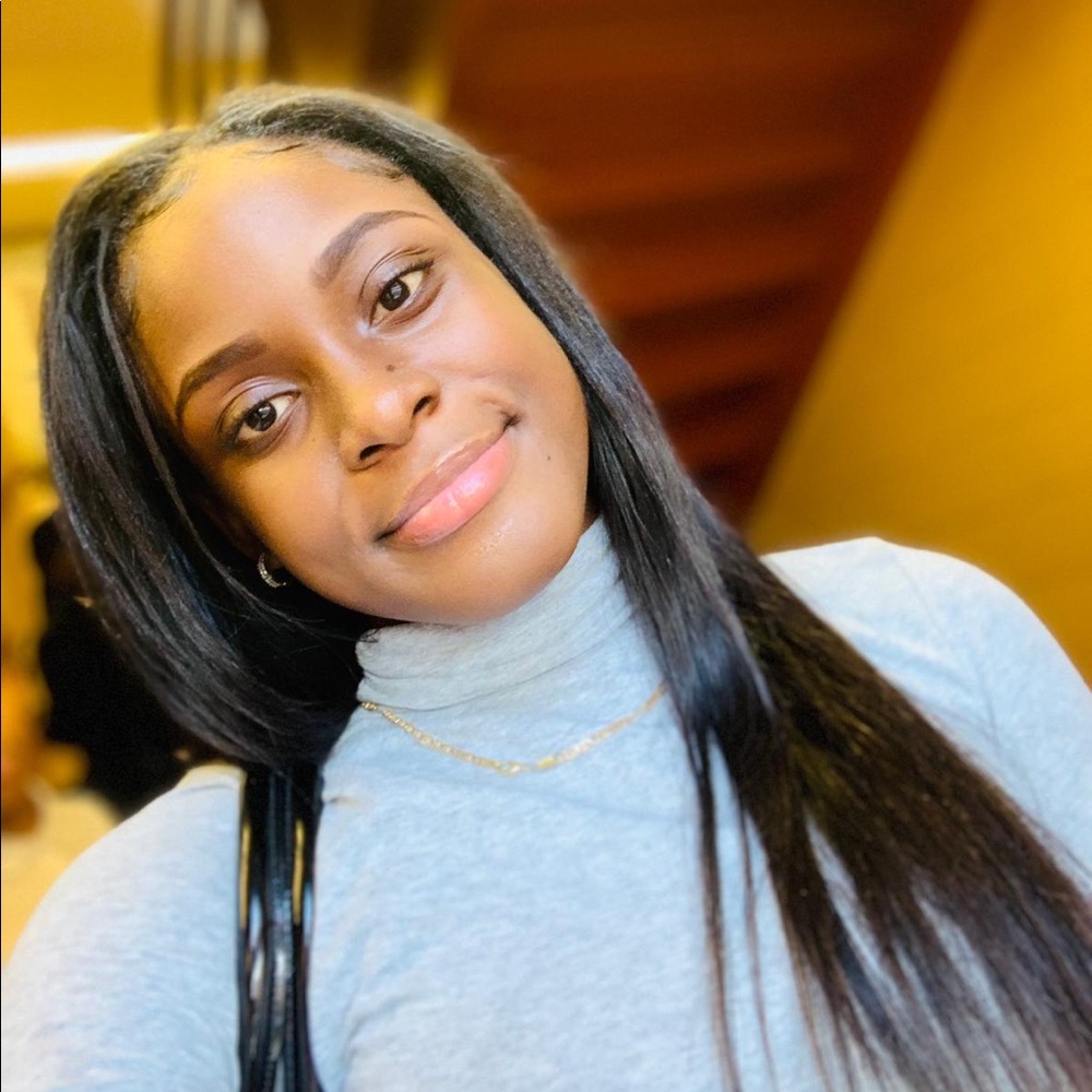 Meet your Posher, Jnae